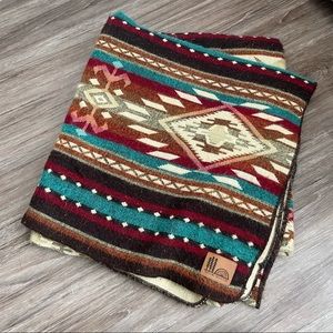 Treeline Collective Blanket (Queen Size)